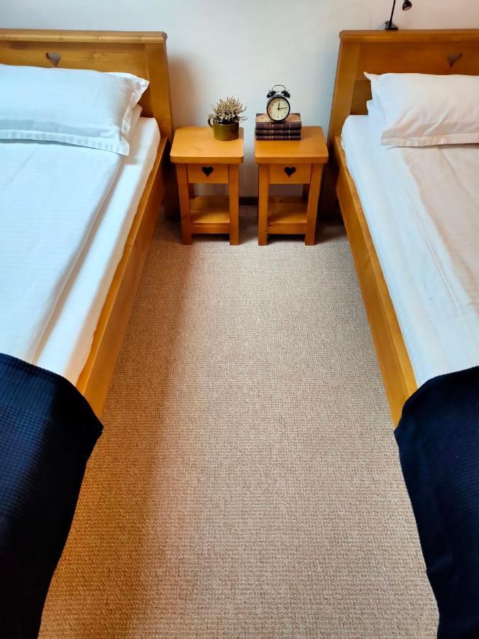 Casa David Ferenc Haz Hotel Дева Екстериор снимка